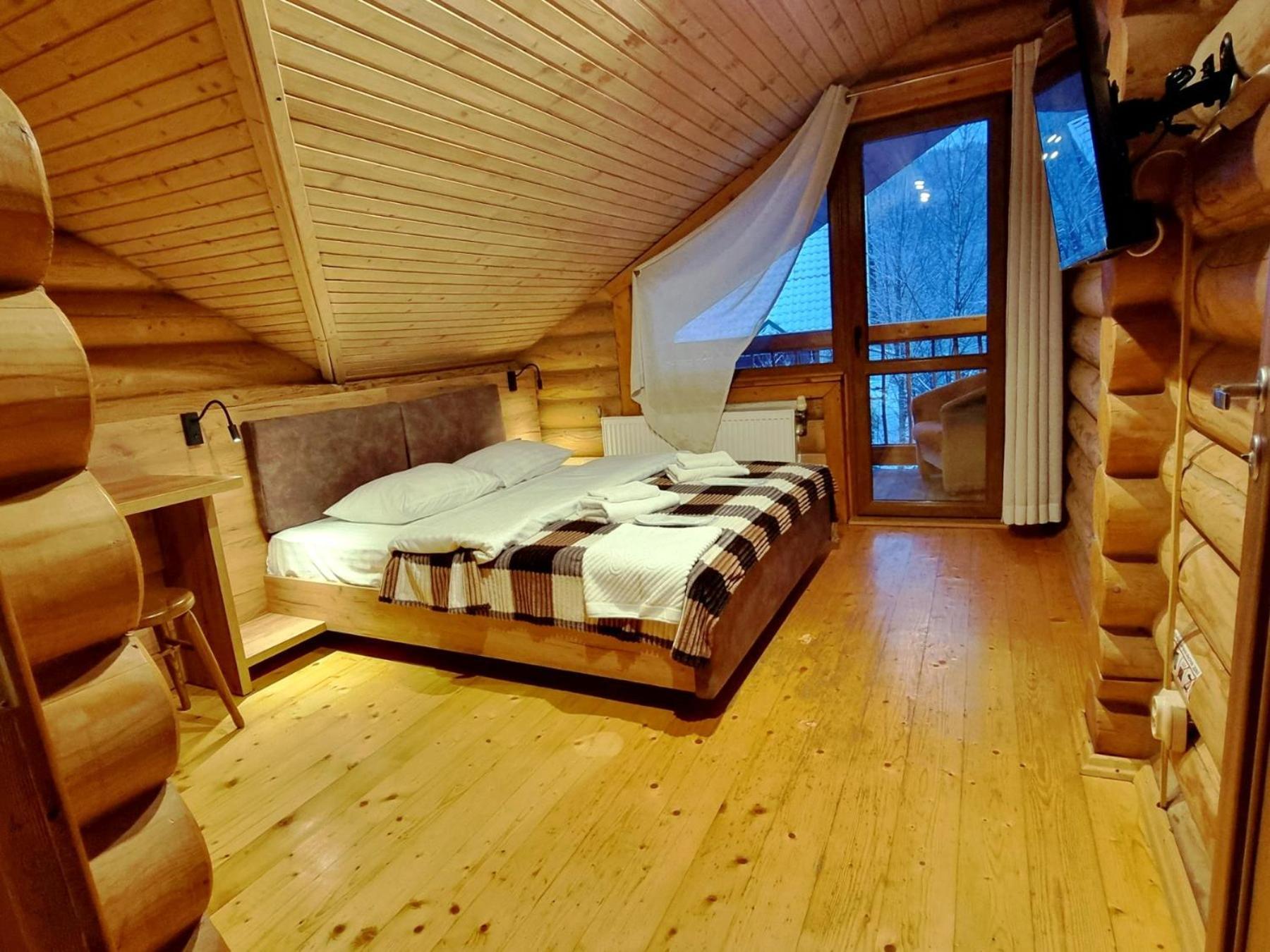 Hotel Bereg Bukovel Exterior photo